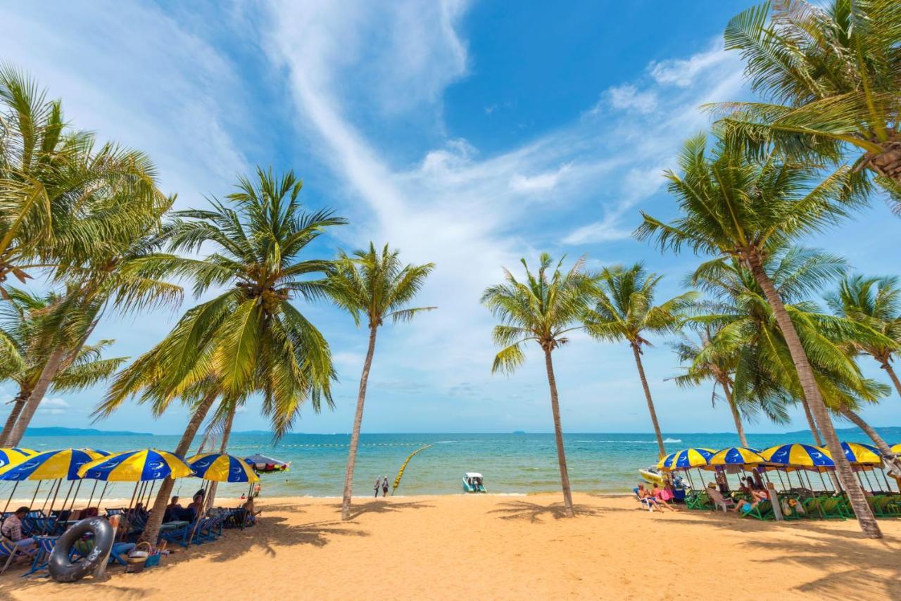 Happy Jomtien - Beachfront Экстерьер фото